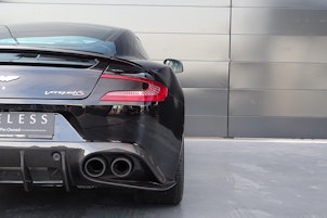Vehicle image ASTON MARTIN Vanquish S 6.0 V12