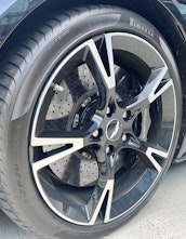 Vehicle image ASTON MARTIN Vanquish S 6.0 V12