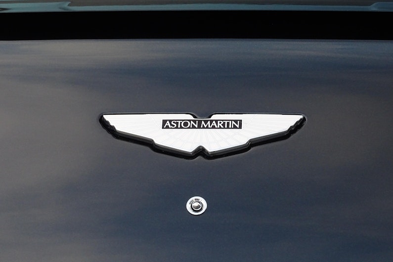 Vehicle image ASTON MARTIN V12 Vanquish