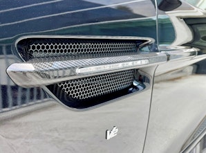 Vehicle image ASTON MARTIN Vanquish S 6.0 V12