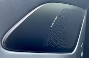 Vehicle image ASTON MARTIN Vanquish S 6.0 V12