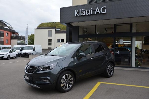 First vehicle image