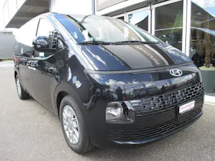 Hyundai Staria Wagon 1.6 GDi HEV Amplia