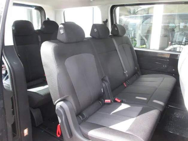 Hyundai Staria Wagon 1.6 GDi HEV Amplia