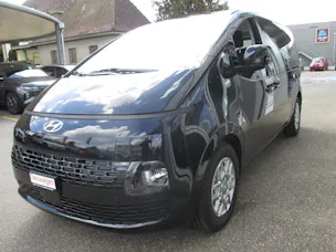 Hyundai Staria Wagon 1.6 GDi HEV Amplia