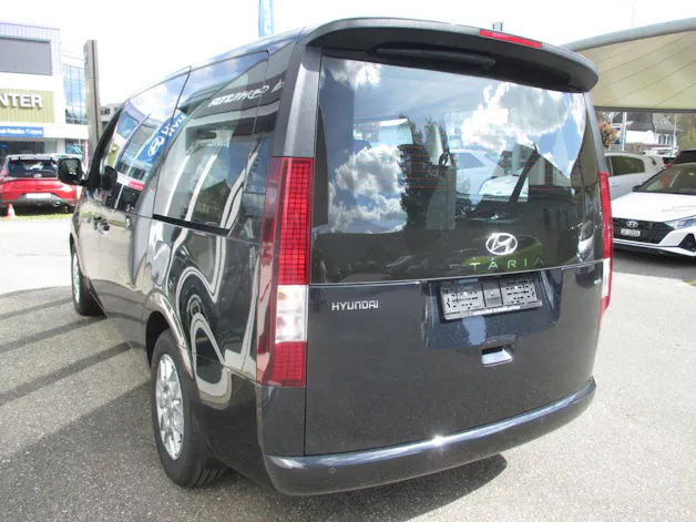 Hyundai Staria Wagon 1.6 GDi HEV Amplia