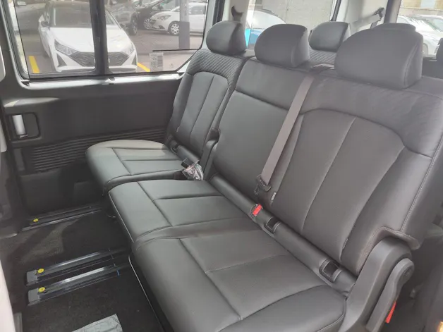 Hyundai Staria Wagon 1.6 GDi HEV Vertex