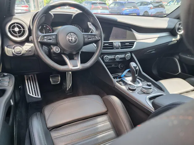 Alfa Romeo Giulia 2.0 Q4 Veloce