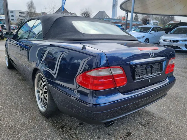 Mercedes-Benz CLK-Klasse A208 Cabrio CLK 320 V6