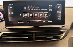 Fahrzeugbild PEUGEOT 3008 1.2 PureTech GT