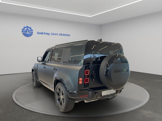 LAND ROVER Defender 110 3.0 D I6 300 X-Dynamic HSE 1