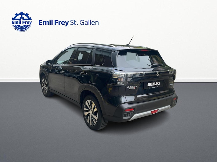 Vehicle image SUZUKI S-CROSS