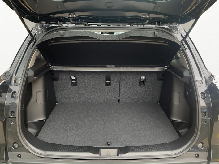 Vehicle image SUZUKI S-CROSS