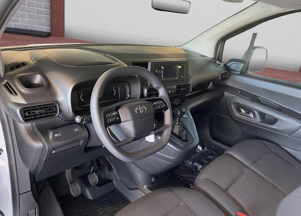 Vehicle image 7 Vehicle image 7