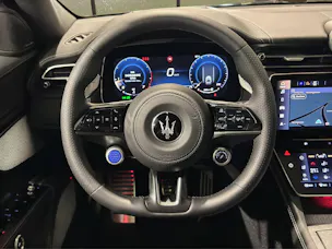 Maserati Grecale 2.0 Hybrid Modena