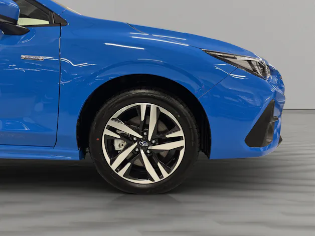 Subaru Impreza 2.0i e-Boxer Luxury