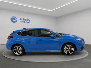 Subaru Impreza 2.0i e-Boxer Luxury
