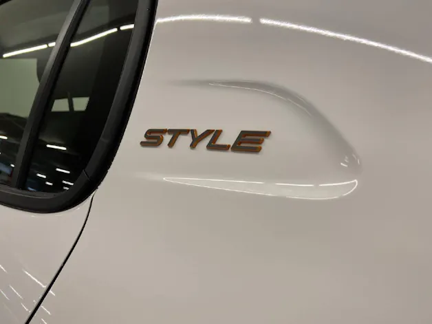 Peugeot 208 1.2 Hybrid Style