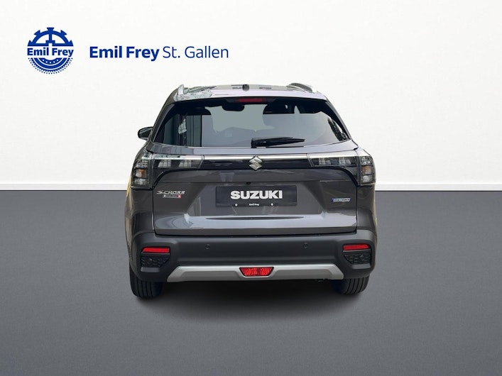 Vehicle image SUZUKI S-CROSS