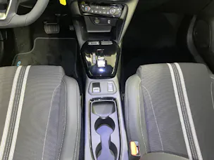 Opel Corsa 1.2 T Hybrid Sporthilfe