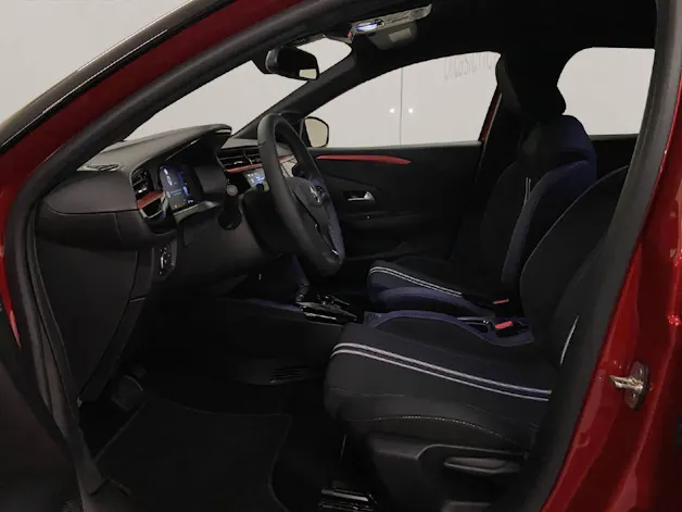 Opel Corsa 1.2 T Hybrid Sporthilfe