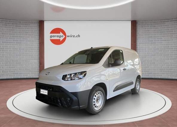 First vehicle image First vehicle image