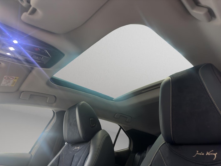 Vehicle image DS AUTOMOBILES 104