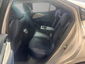 Vehicle image DS AUTOMOBILES 4 1.2 Hybrid Ligne Noire