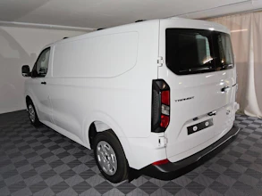 https://vehicle.imgix.net/3917246/f450539a-9e4d-4c1a-9c7c-6da2cd68a040.jpg
