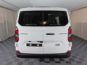 https://vehicle.imgix.net/3917246/f6a01a3c-4127-451c-8360-393586f081a5.jpg