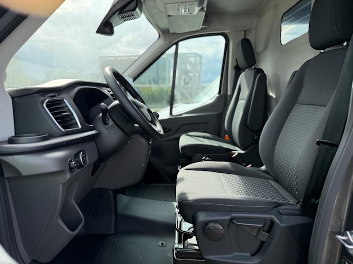 Vehicle image FORD Transit