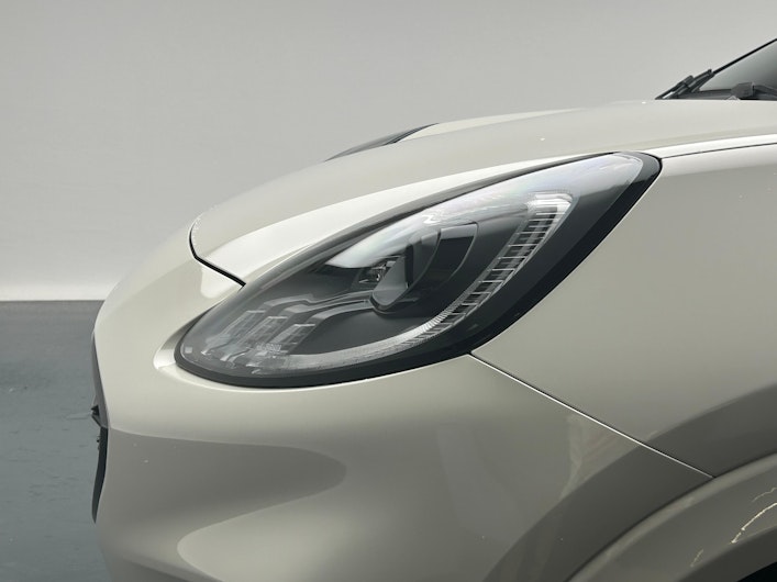 Vehicle image FORD PUMA