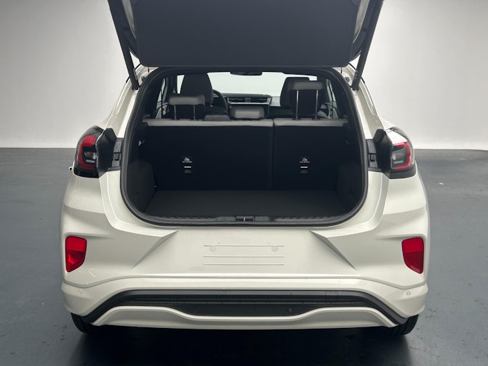 Vehicle image FORD PUMA