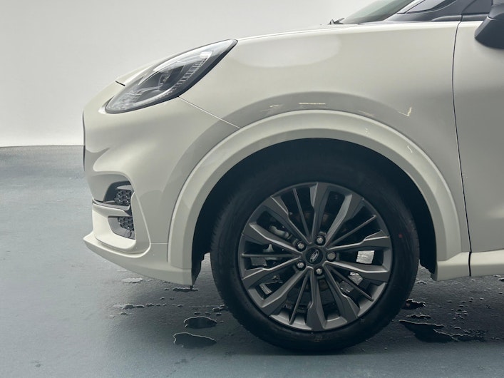 Vehicle image FORD PUMA