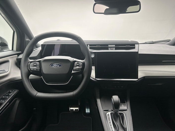 Vehicle image FORD PUMA