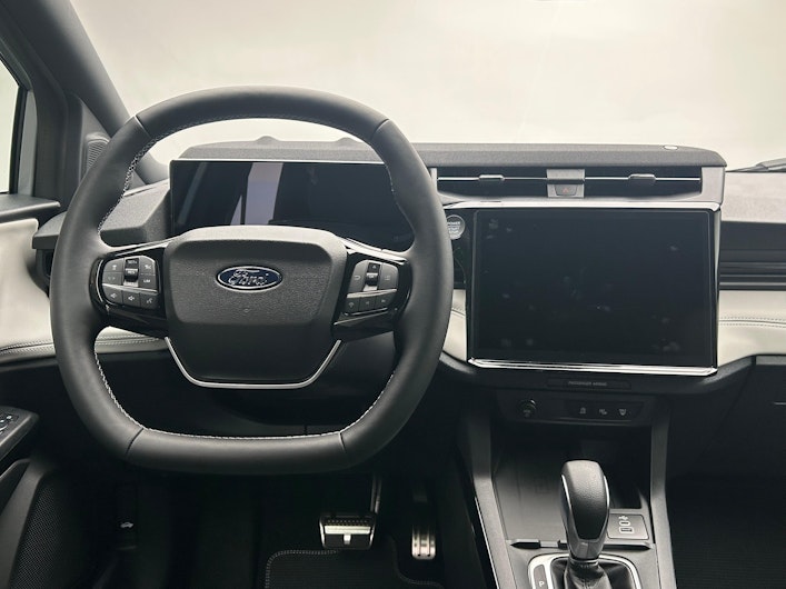 Vehicle image FORD PUMA