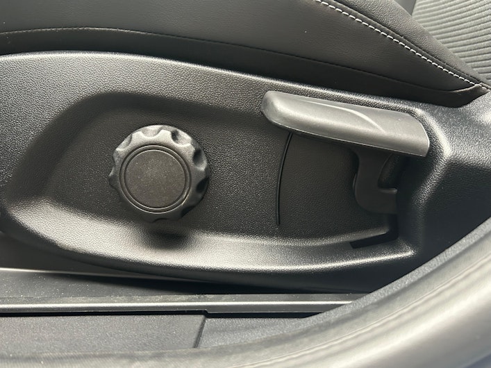 Vehicle image FORD PUMA