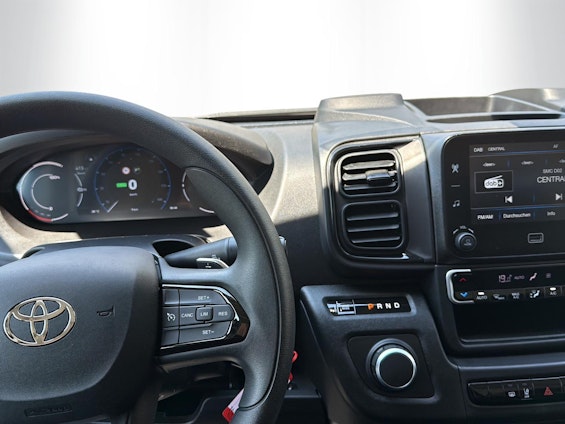 Vehicle image 20 Vehicle image 20