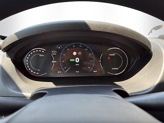 Vehicle image 7 Vehicle image 7