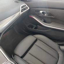 Vehicle image BMW 330d xDrive SAG Touring