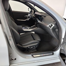 Vehicle image BMW 330d xDrive SAG Touring