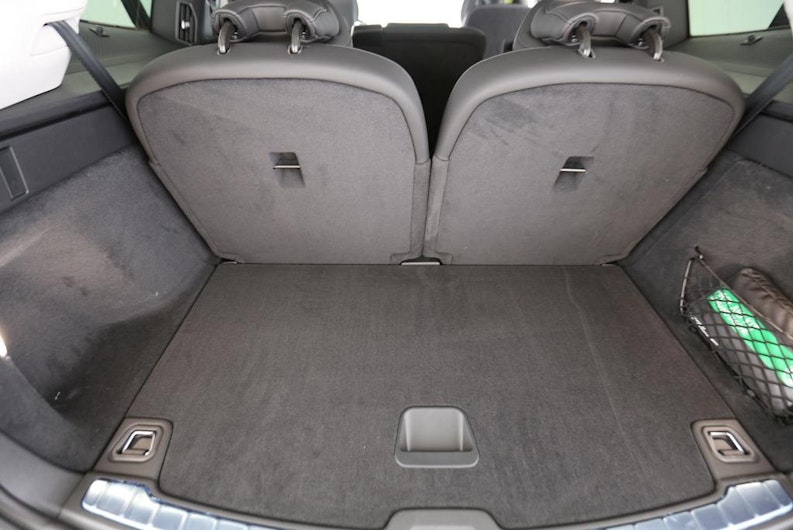 Vehicle image VOLVO EX 90