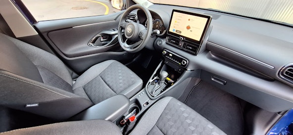 Vehicle image 7