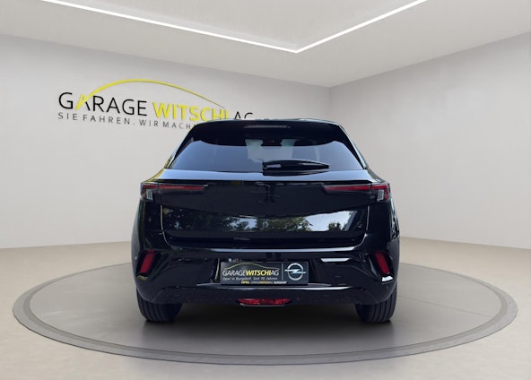 Vehicle image 5 Vehicle image 5