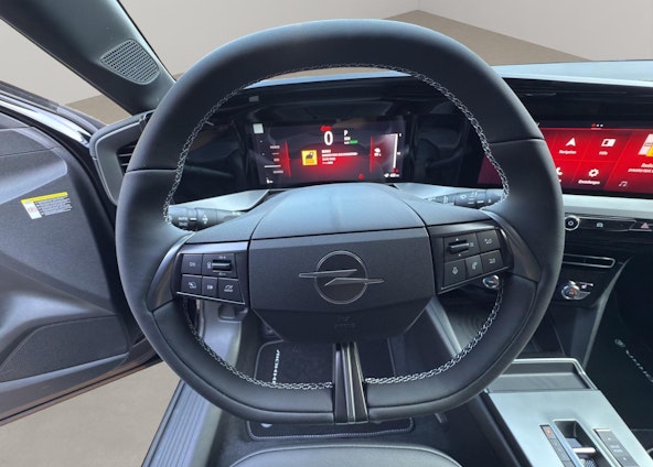 Vehicle image 9 Vehicle image 9