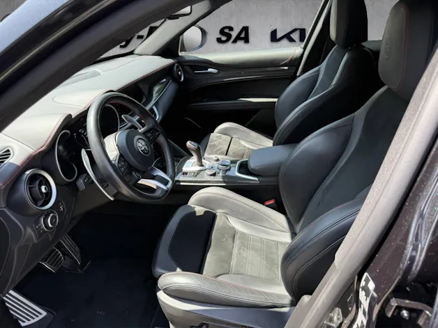 Alfa Romeo Stelvio 2.0 Q4 280 Veloce Ti