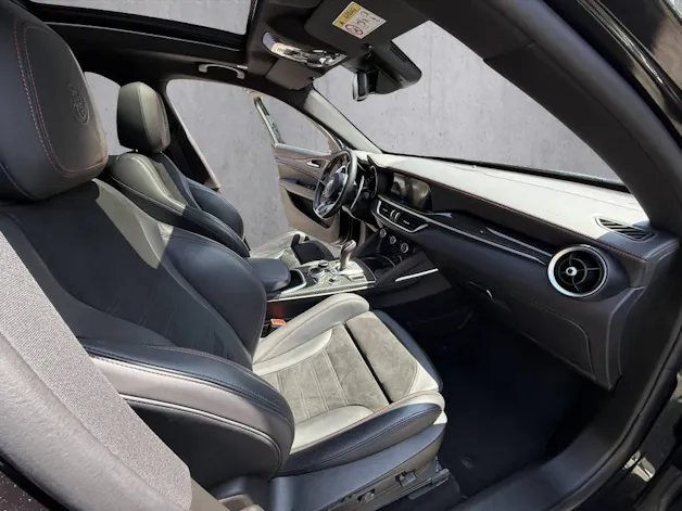 Alfa Romeo Stelvio 2.0 Q4 280 Veloce Ti