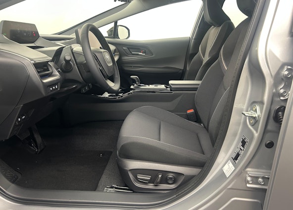 Vehicle image 4 Vehicle image 4