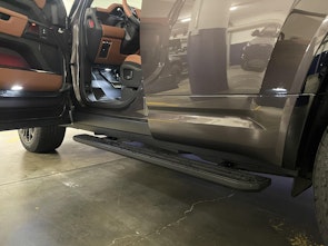 Vehicle image LAND ROVER Defender 110 4.4 V8 Octa