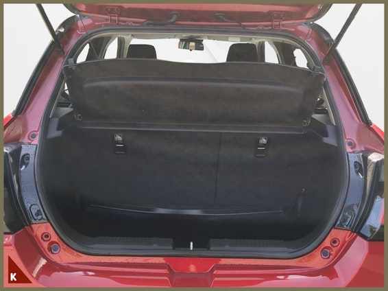 Vehicle image 19 Vehicle image 19